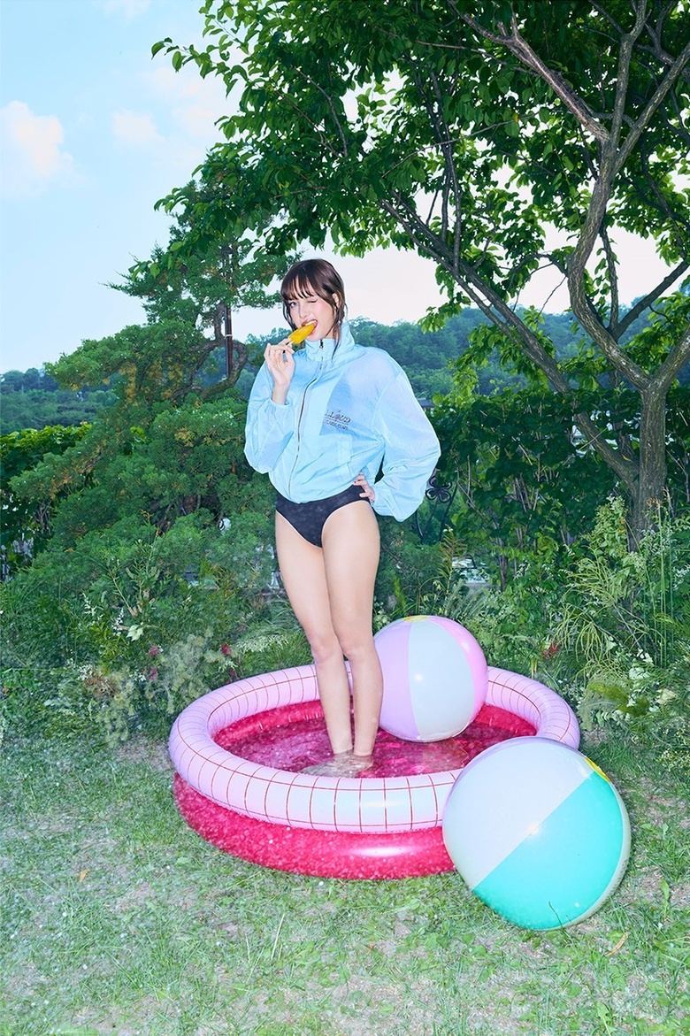 Lisa Of Blackpink's Beachside Glow Steals the Spotlight at Luxury Event