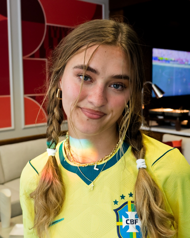 Lizzy Greene Steals the Show at Major Hollywood Gala!