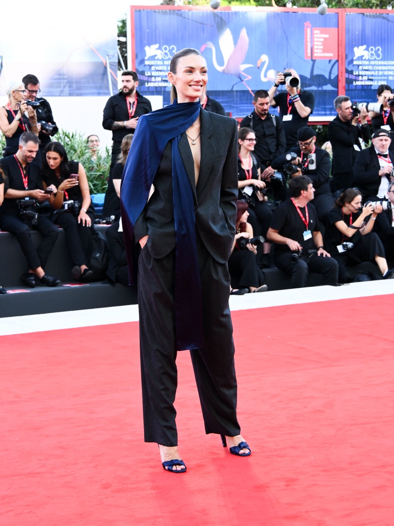 Lorena Rae Steals the Spotlight at Venice Film Festival
