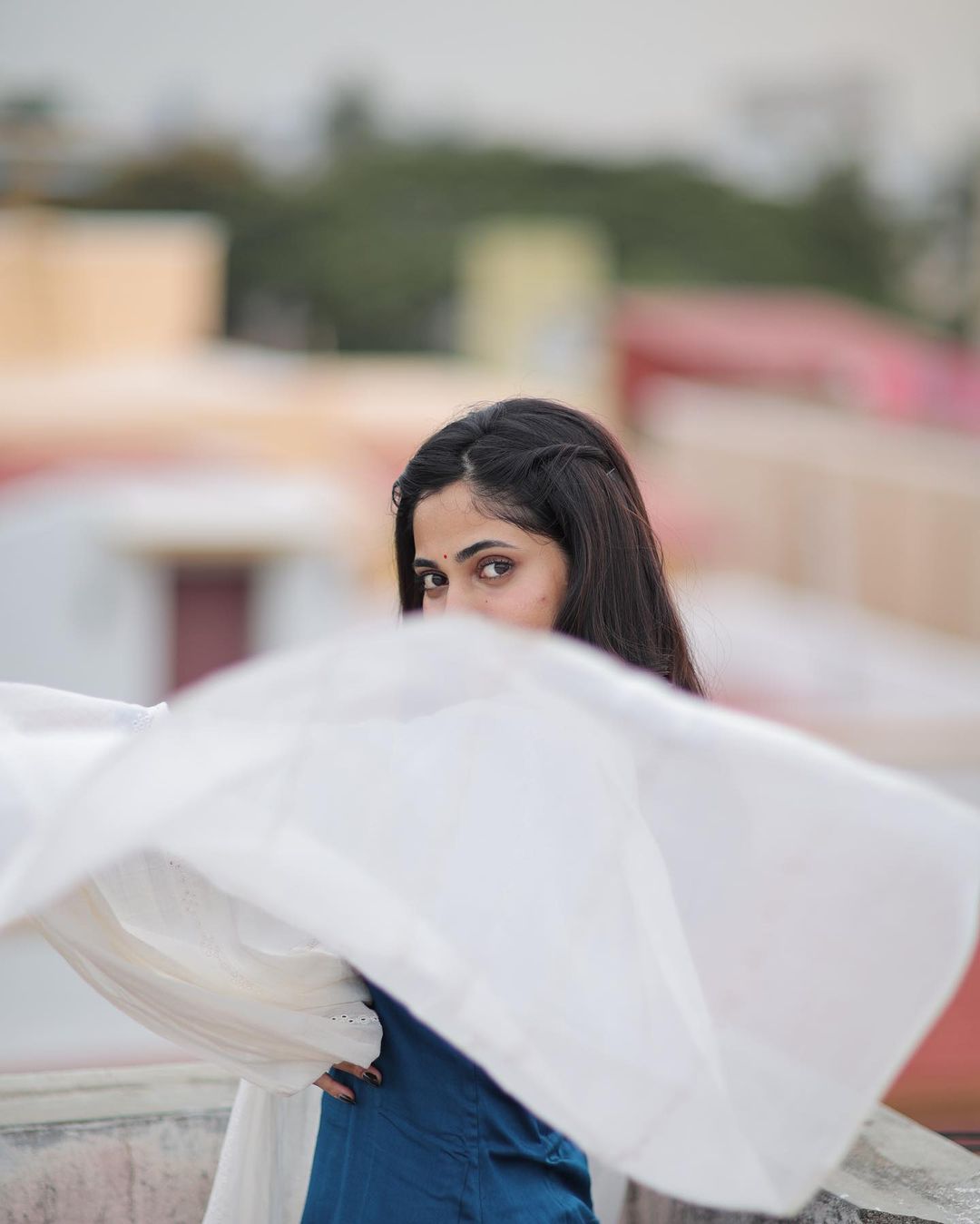 Losliya Mariyanesan Latest Glamour Photos and Looks