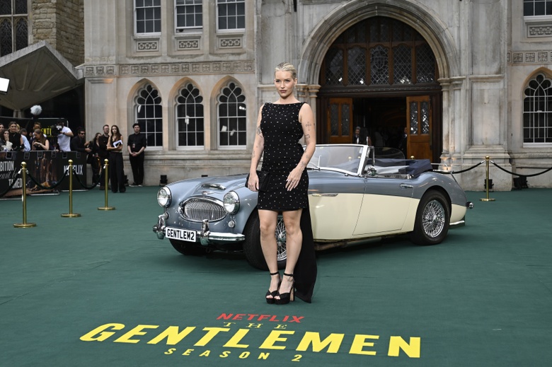Lottie Moss Steals the Spotlight at Chic London Gala Event