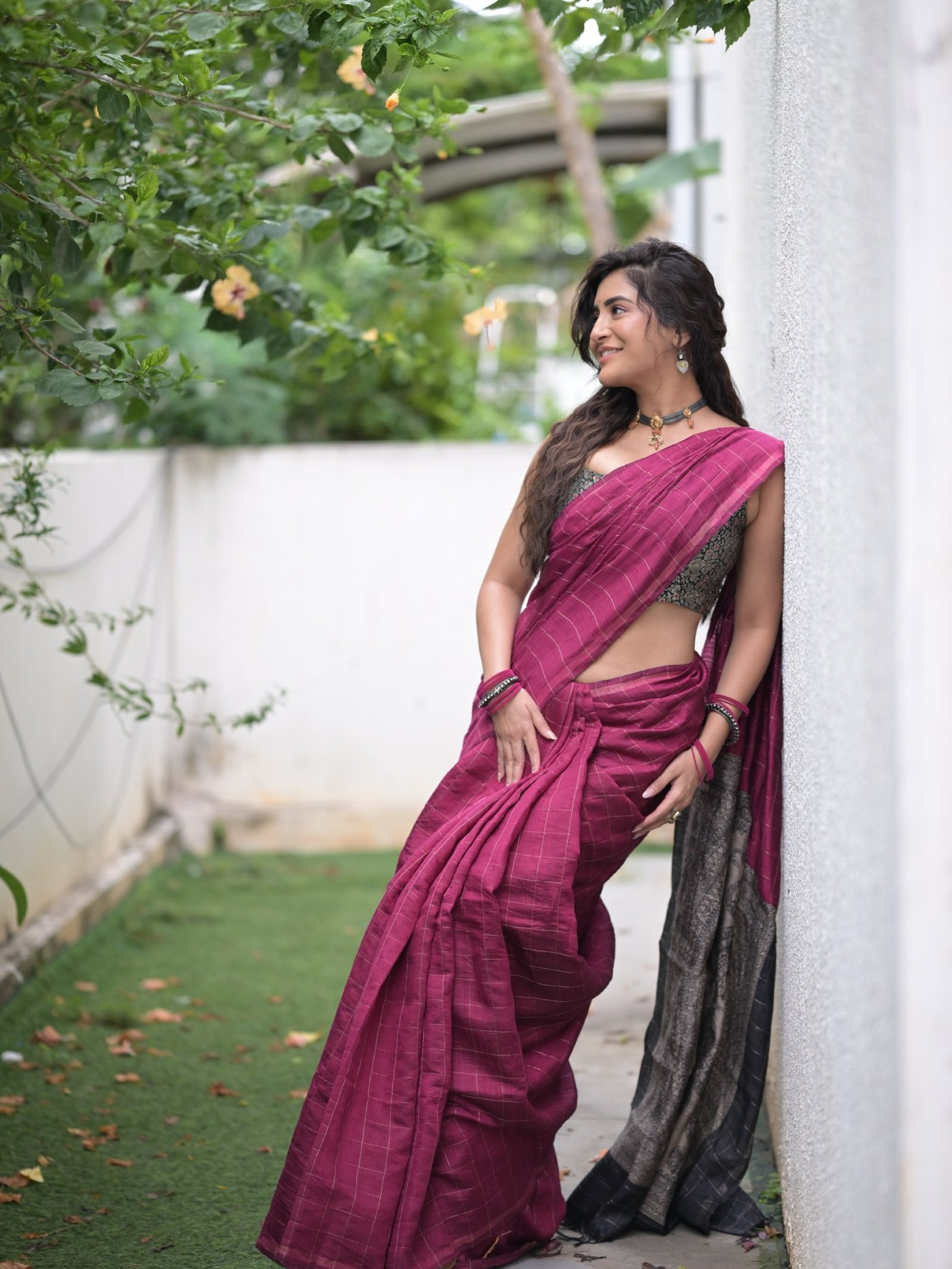 Rashi Singh showcases radiant traditional dressing in a vibrant pink palette for a celebratory outing.