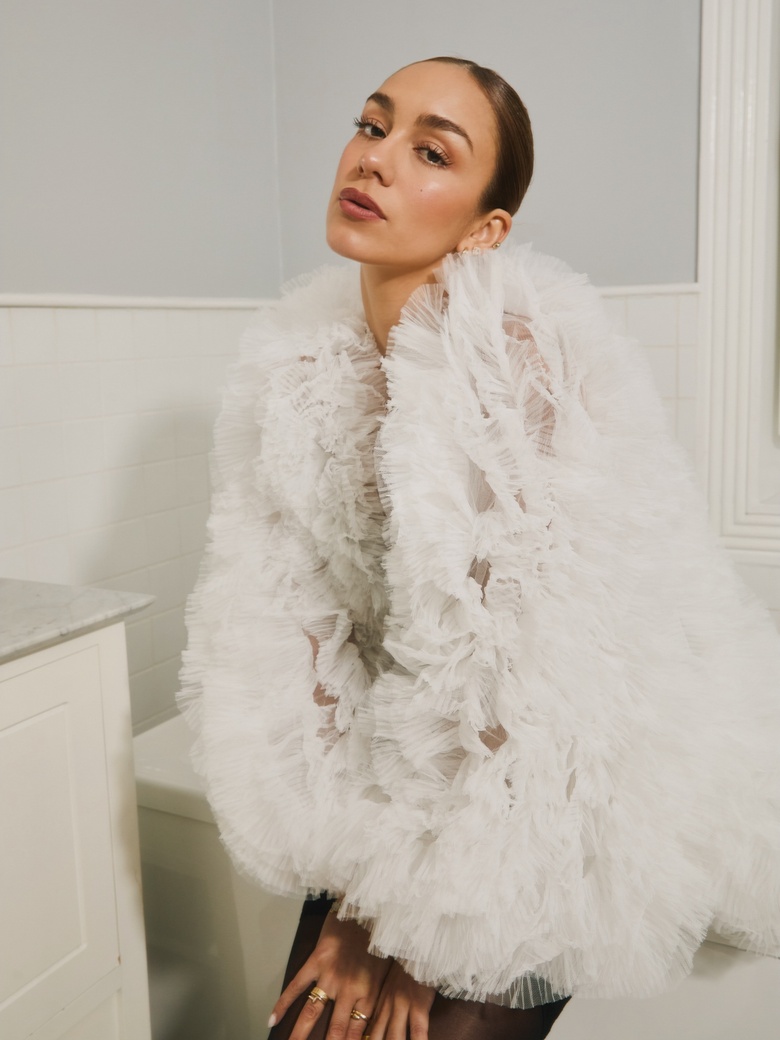 Luana Barron Steals the Show in Elegant Spring Style