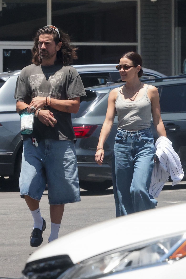 Lucy Hale's Effortless Chic: A Day of LA Glamour!