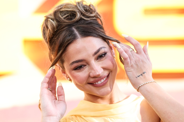 Madelyn Cline’s Stunning Style at Hollywood’s Biggest Events