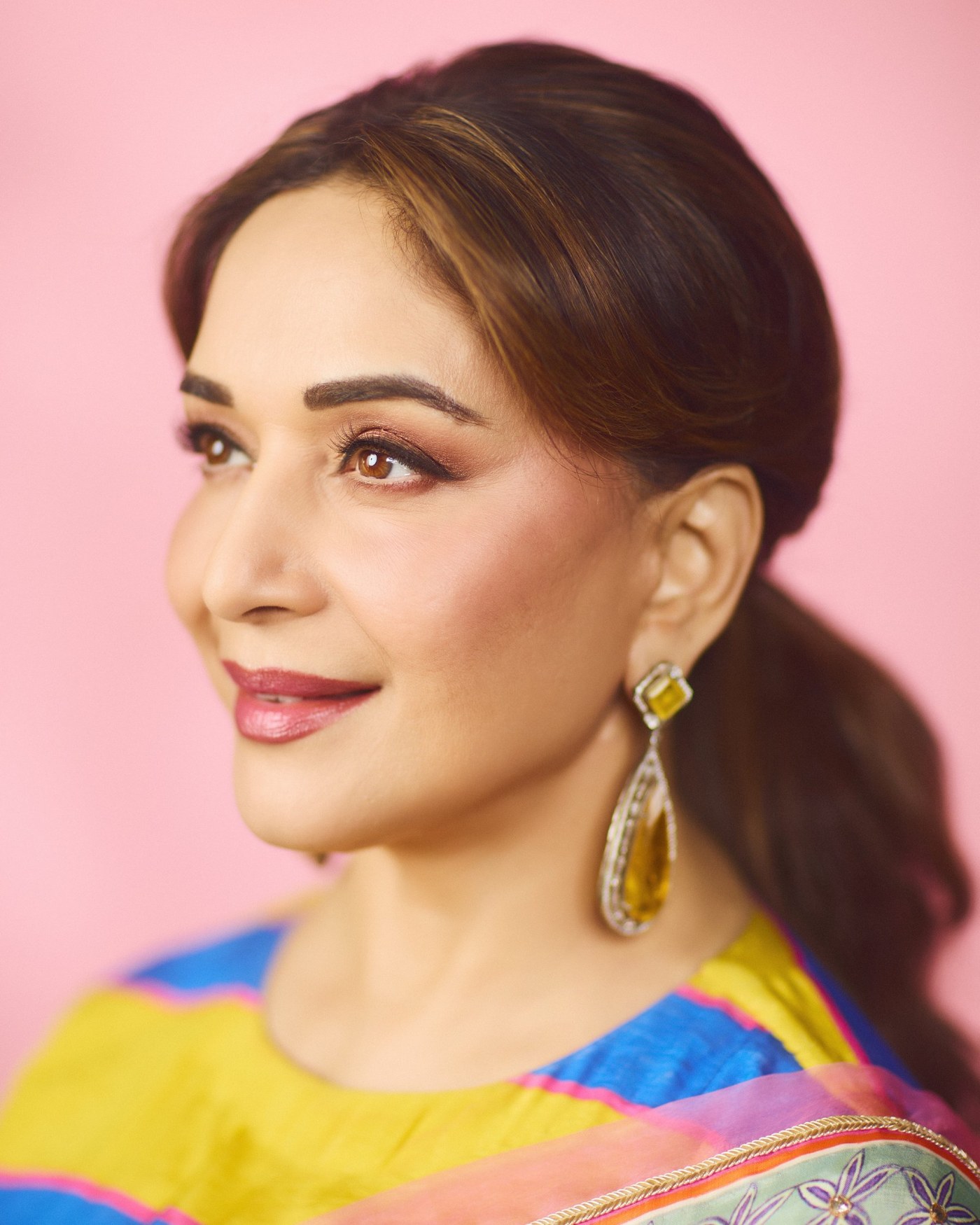 Madhuri Dixit's Blue and Yellow Sari: A Color Study