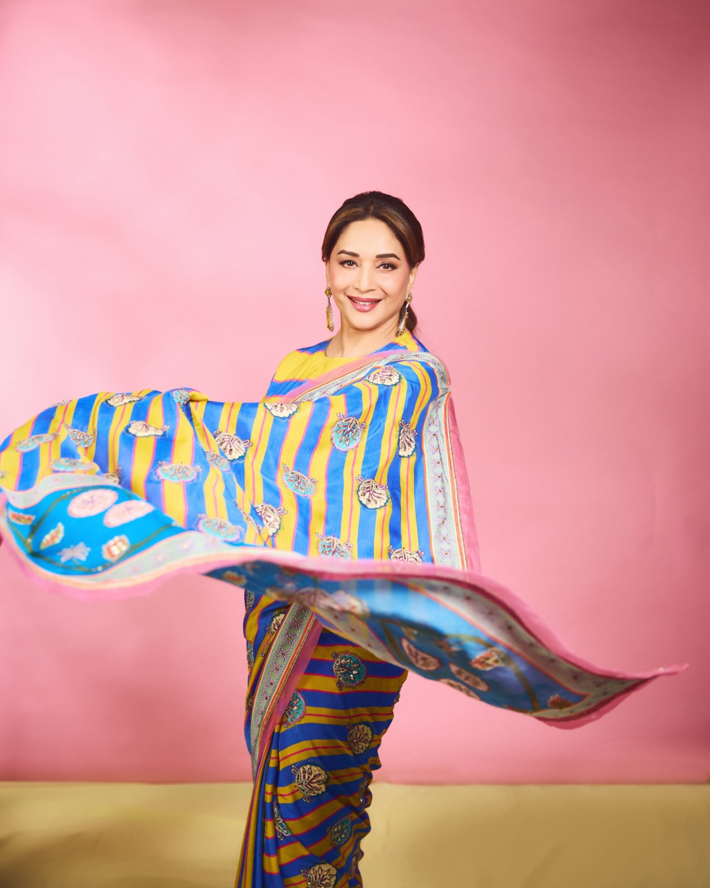 Madhuri Dixit's Blue and Yellow Sari: A Color Study