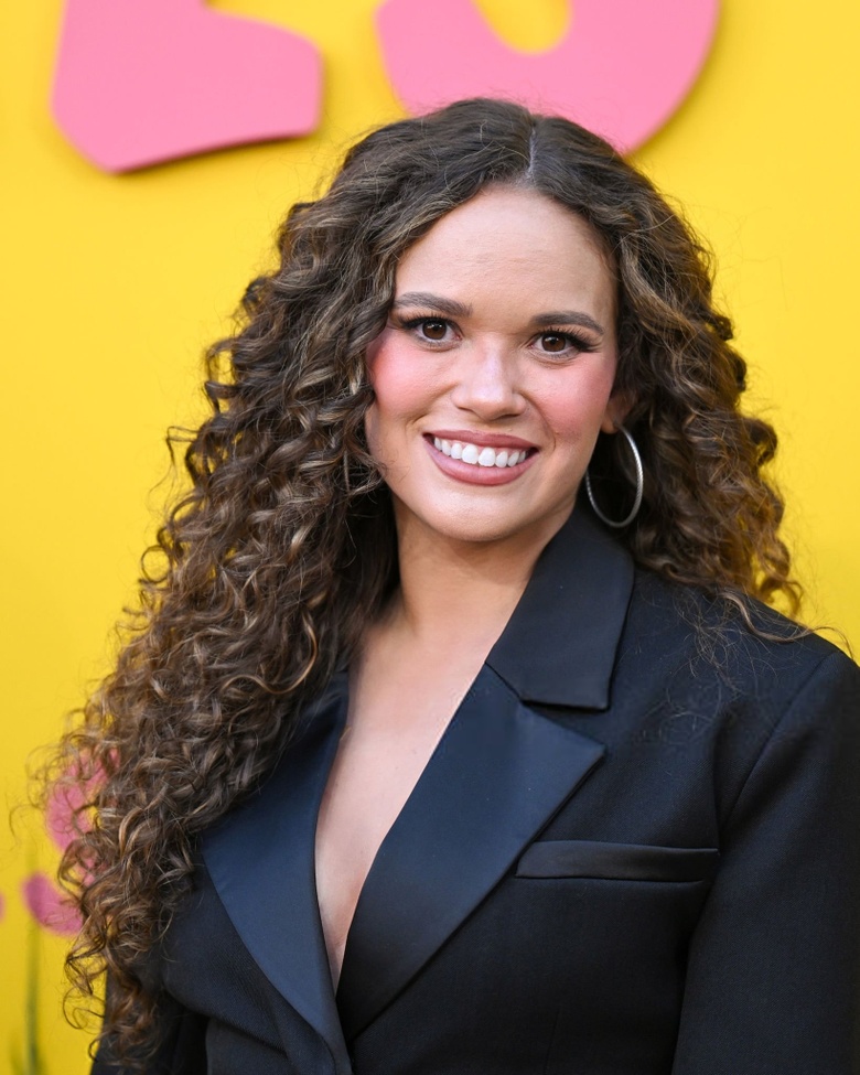 Madison Pettis Steals the Show: Effortlessly Chic at LA Event!