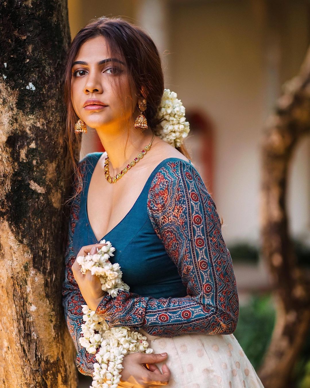 Madonna Sebastian Glamour Photos Stunning Celebrity Looks
