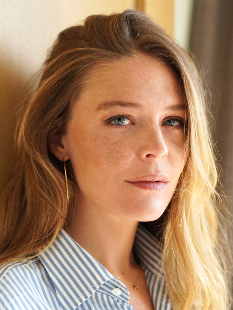Maggie Rogers Brings Radiant Energy at Wimbledon Tennis Championships