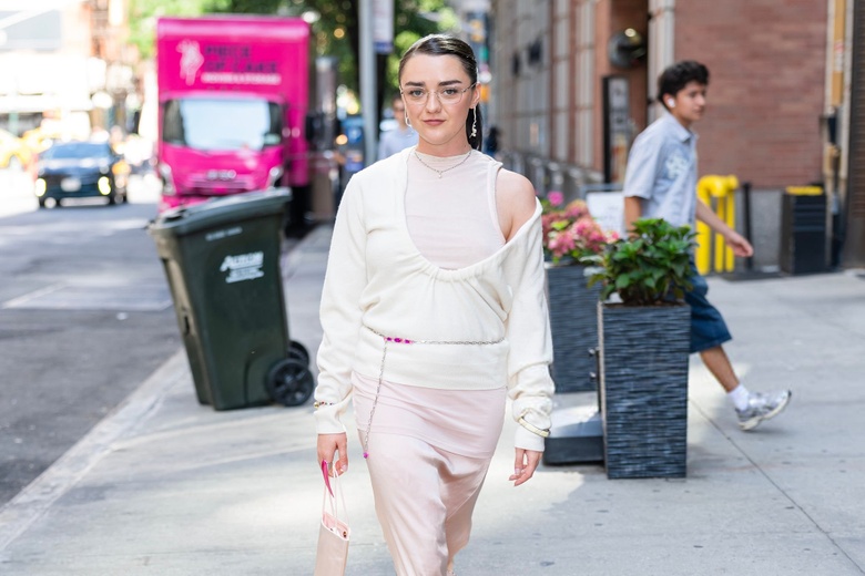 Maisie Williams Steals the Spotlight at London Fashion & Film Celebration