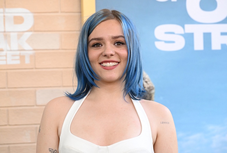 Maisy Stella Glows Brightly at Premiere Events