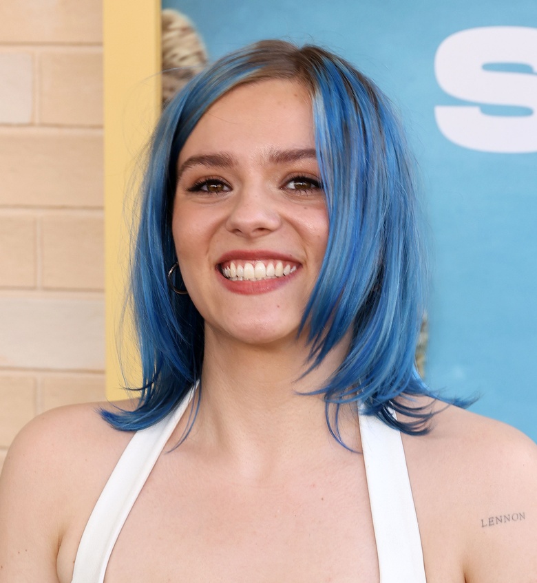 Maisy Stella Glows Brightly at Premiere Events