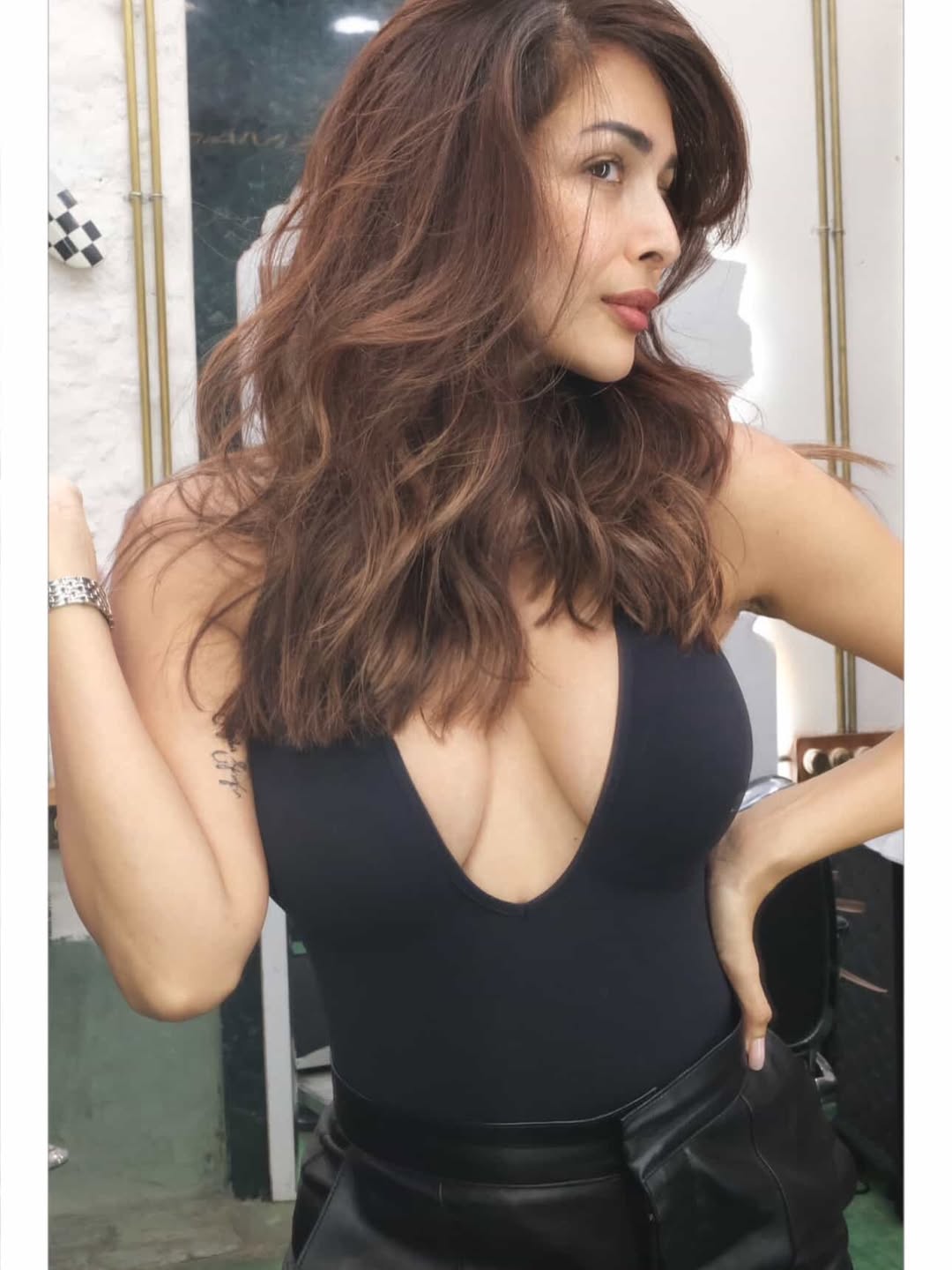 Malaika Arora’s Iconic Black Ensemble Sets Fashion Trends Online