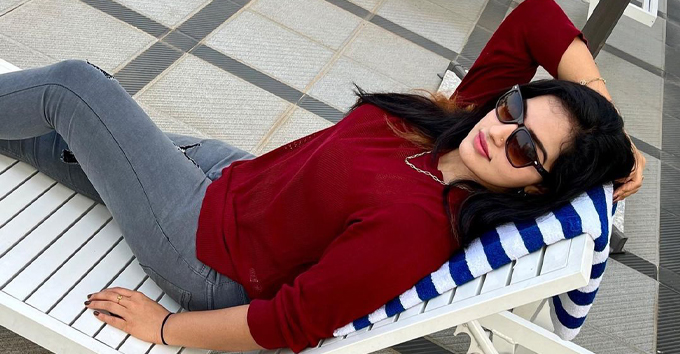 Malavika Menon Casual Style Jeans T Shirt Outfits