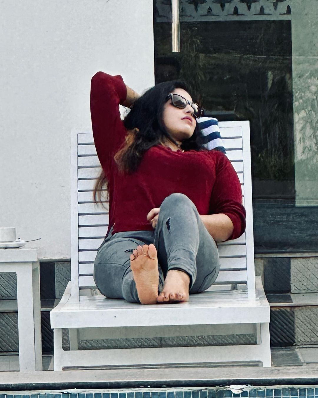 Malavika Menon Casual Style Jeans T Shirt Outfits