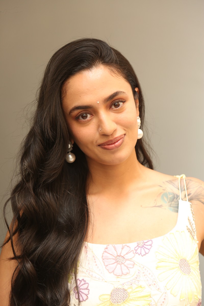 Malvika Nair Latest Bollywood Photos and Stunning Event Looks