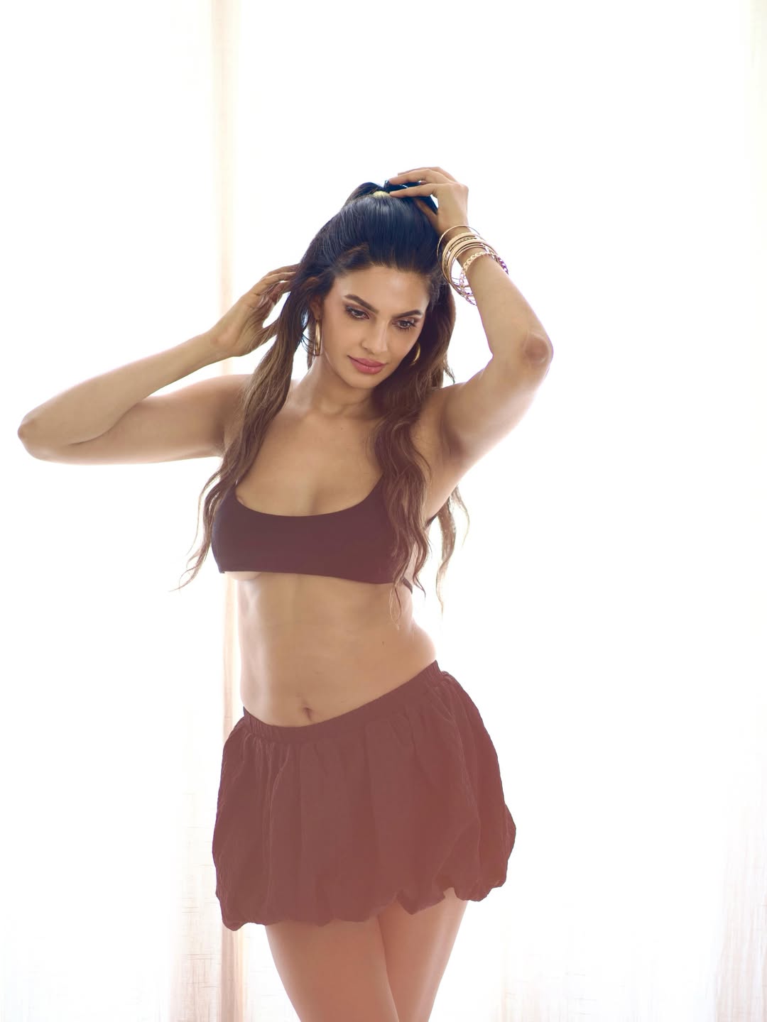 Manmeet Kaur Virk's Stunning Look Captures Hearts