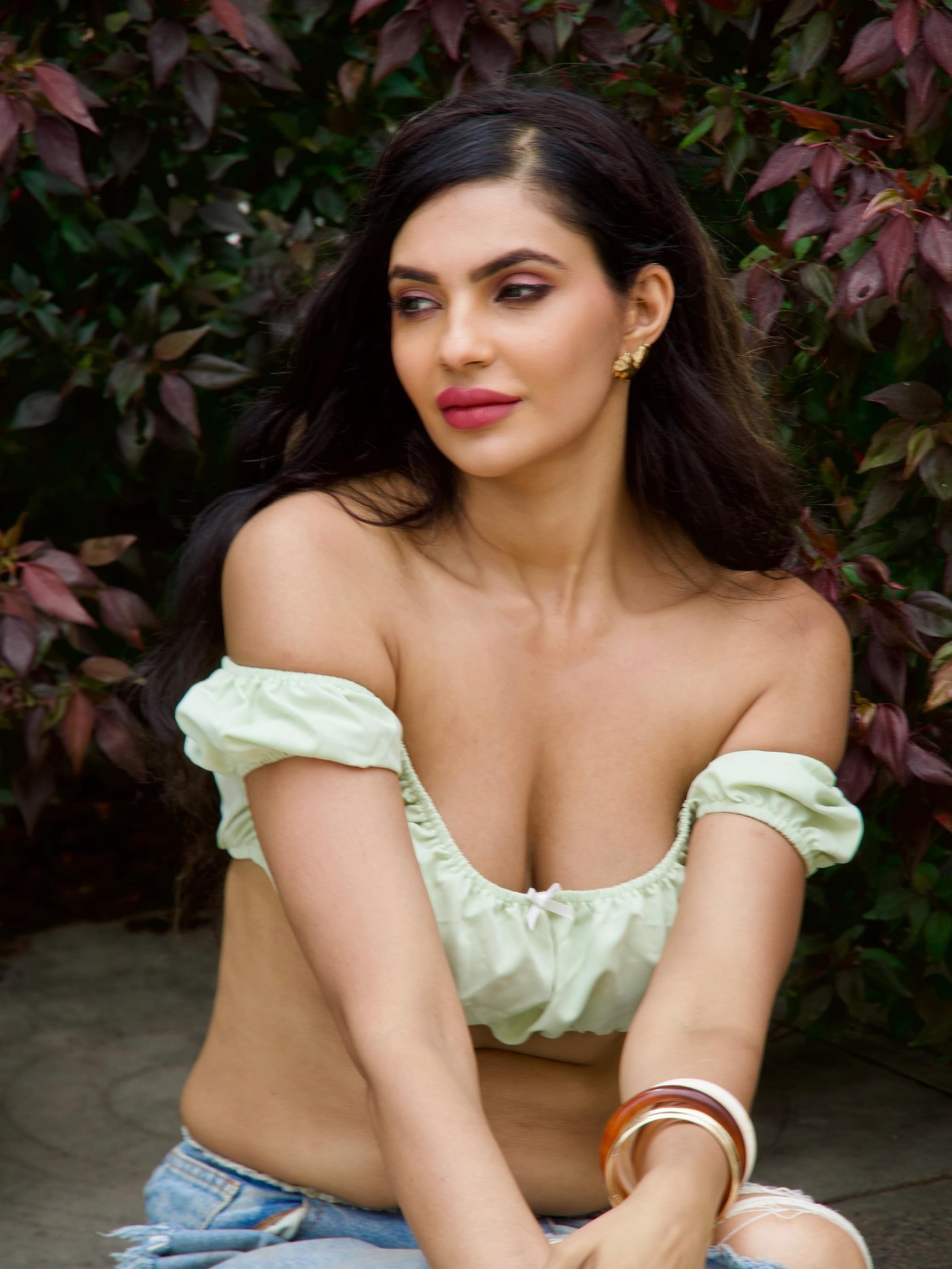 Manmeet Kaur Virk Steals the Spotlight in Chic Pastel Green Ensemble