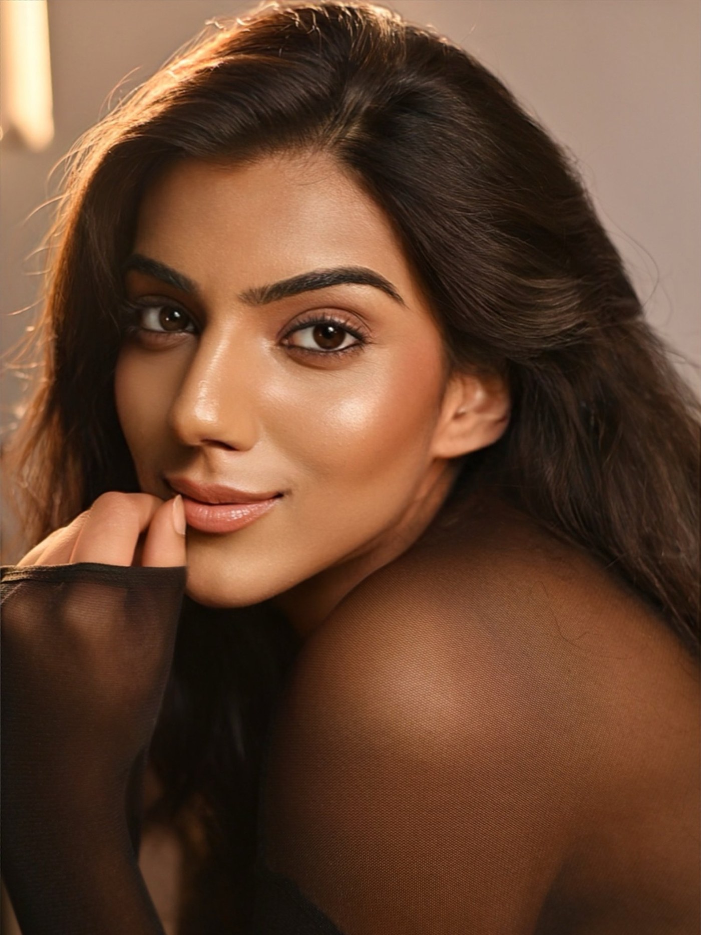 Mannat Khanna’s Bold Black Look Captivates Hollywood and Bollywood Fashionistas