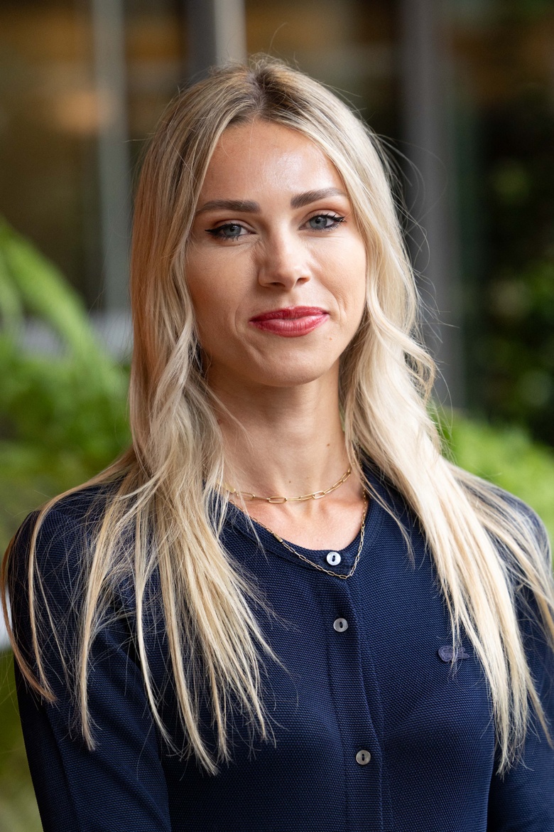 Marion Rousse Rocks Stunning Look at Event