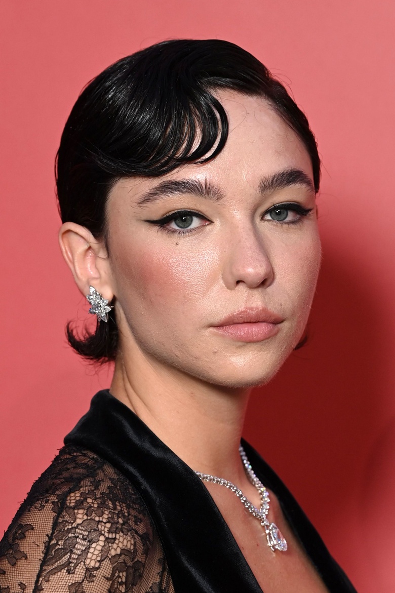 Matilda De Angelis Captures the Venetian Spotlight in Elegant Ensemble