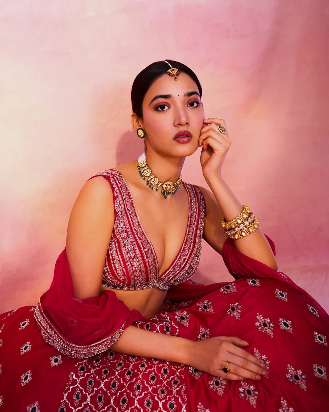 Medha Shankr's Stunning Red Lehenga Looks