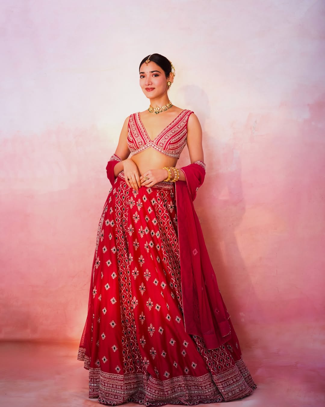 Medha Shankr's Stunning Red Lehenga Looks
