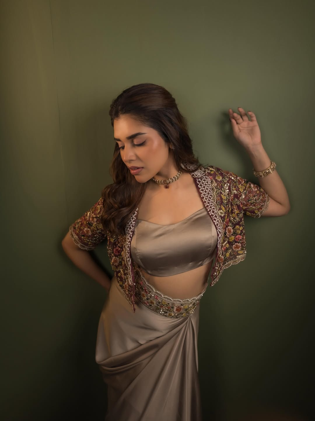 Meenakshi Govindarajan's Regal Charm: A Gallery