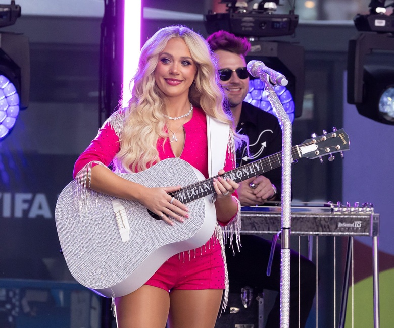 Megan Moroney Shines Brightly on the NBC Today Show!