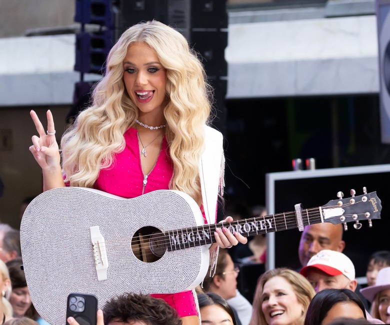 Megan Moroney Shines Brightly on the NBC Today Show!