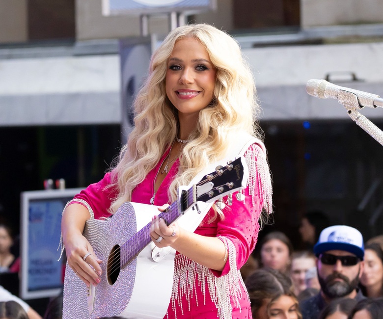Megan Moroney Shines Brightly on the NBC Today Show!