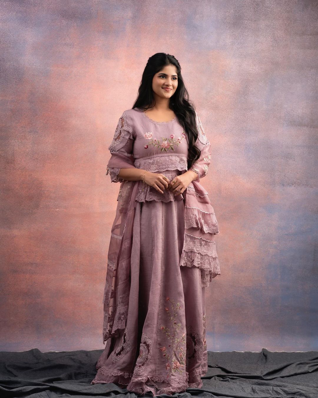 Megha Akash Latest Stunning Photos and Fashion Looks