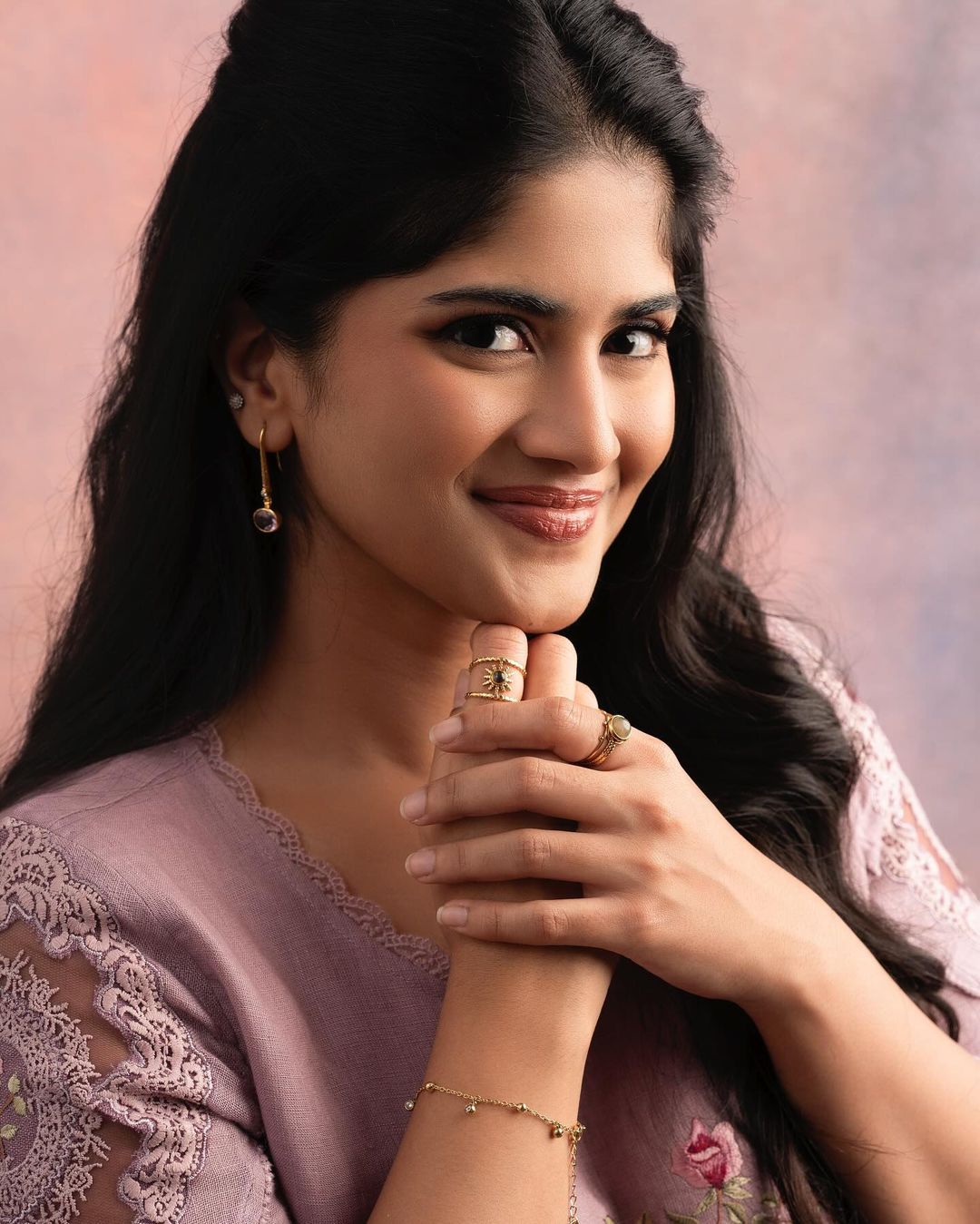 Megha Akash Latest Stunning Photos and Fashion Looks