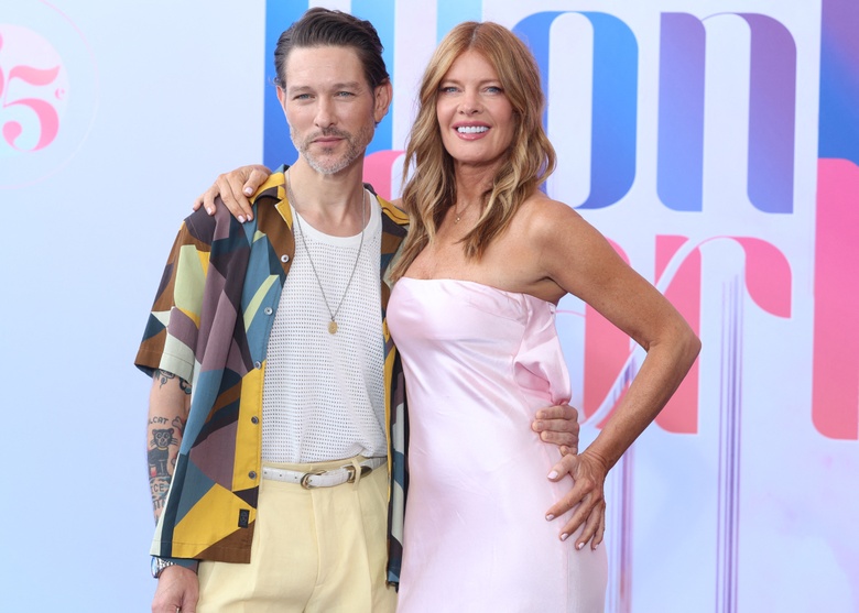 Michelle Stafford's Stunning Red Carpet Fashion Moment