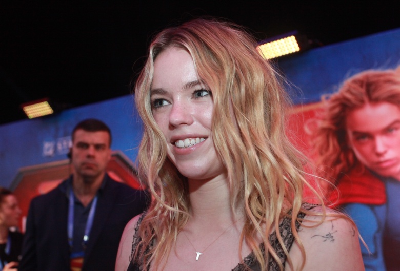 Milly Alcock Captivates with Stunning Red Carpet Glamour