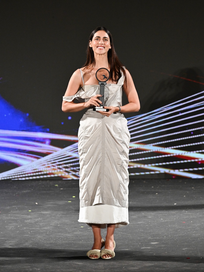 Miriam Leone's Stunning Look Captures Global Attention