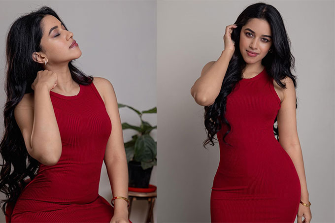 Mirnalini Ravi Stunning New Photos and Looks