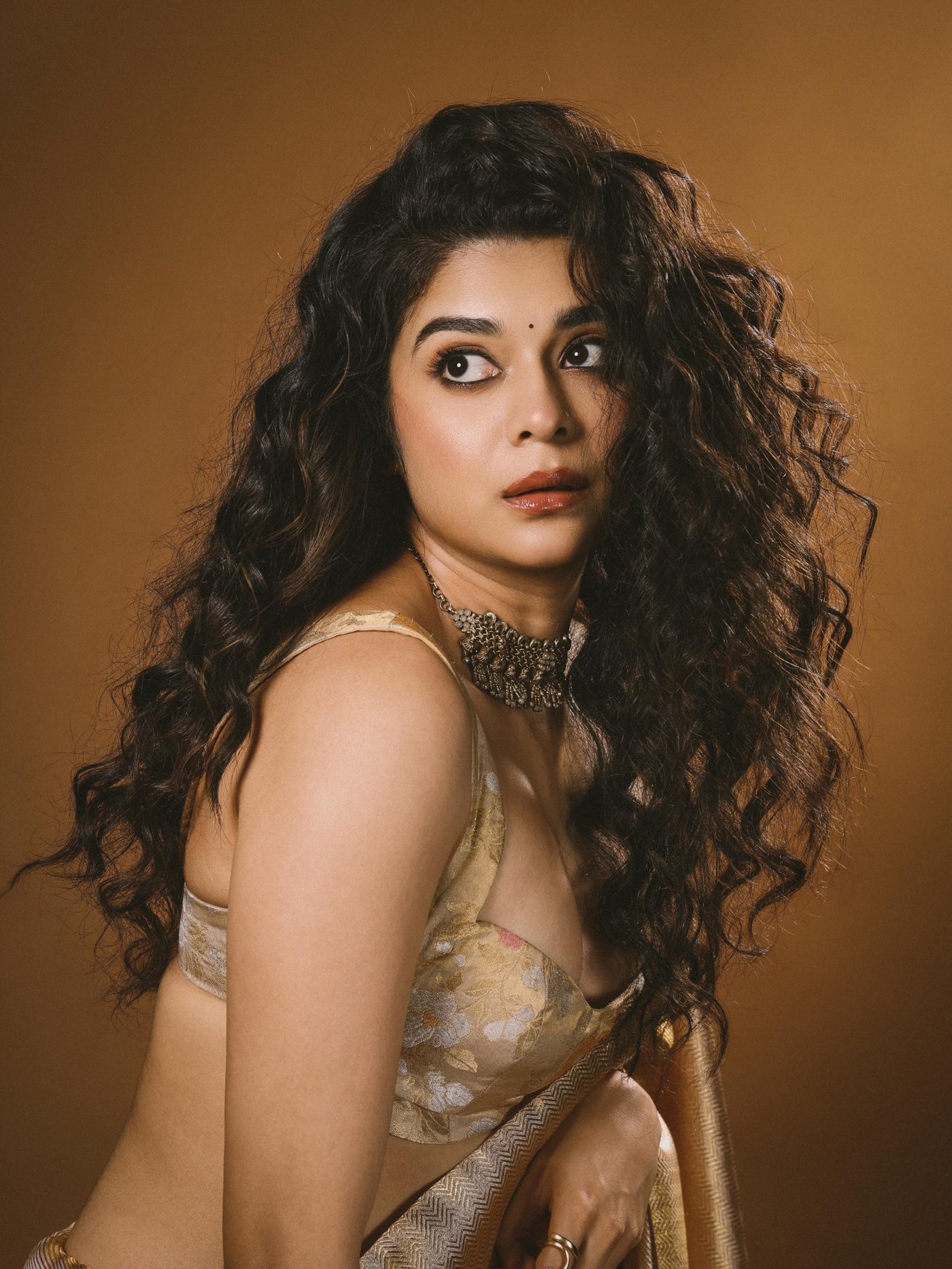 Mithila Palkar’s Effortless Charm in Classic Saree Style