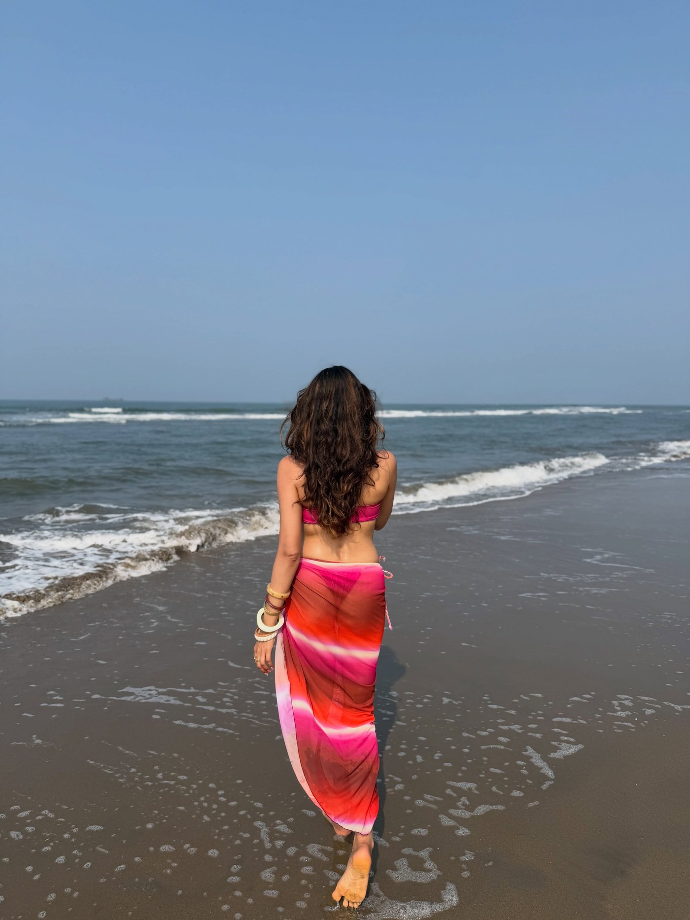 Moksha Kushal’s Boho-Chic Beach Style Is Giving Ultimate Vacation Vibes