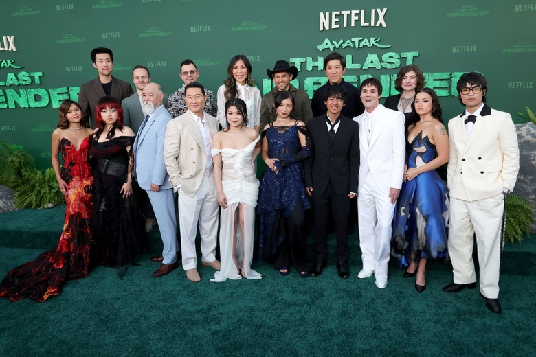 Momona Tamada Radiates Star Power at Los Angeles Premiere!