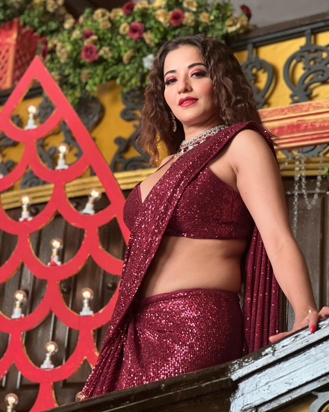 Monalisa Saree Glamour Photos Stunning Indian Actress Looks