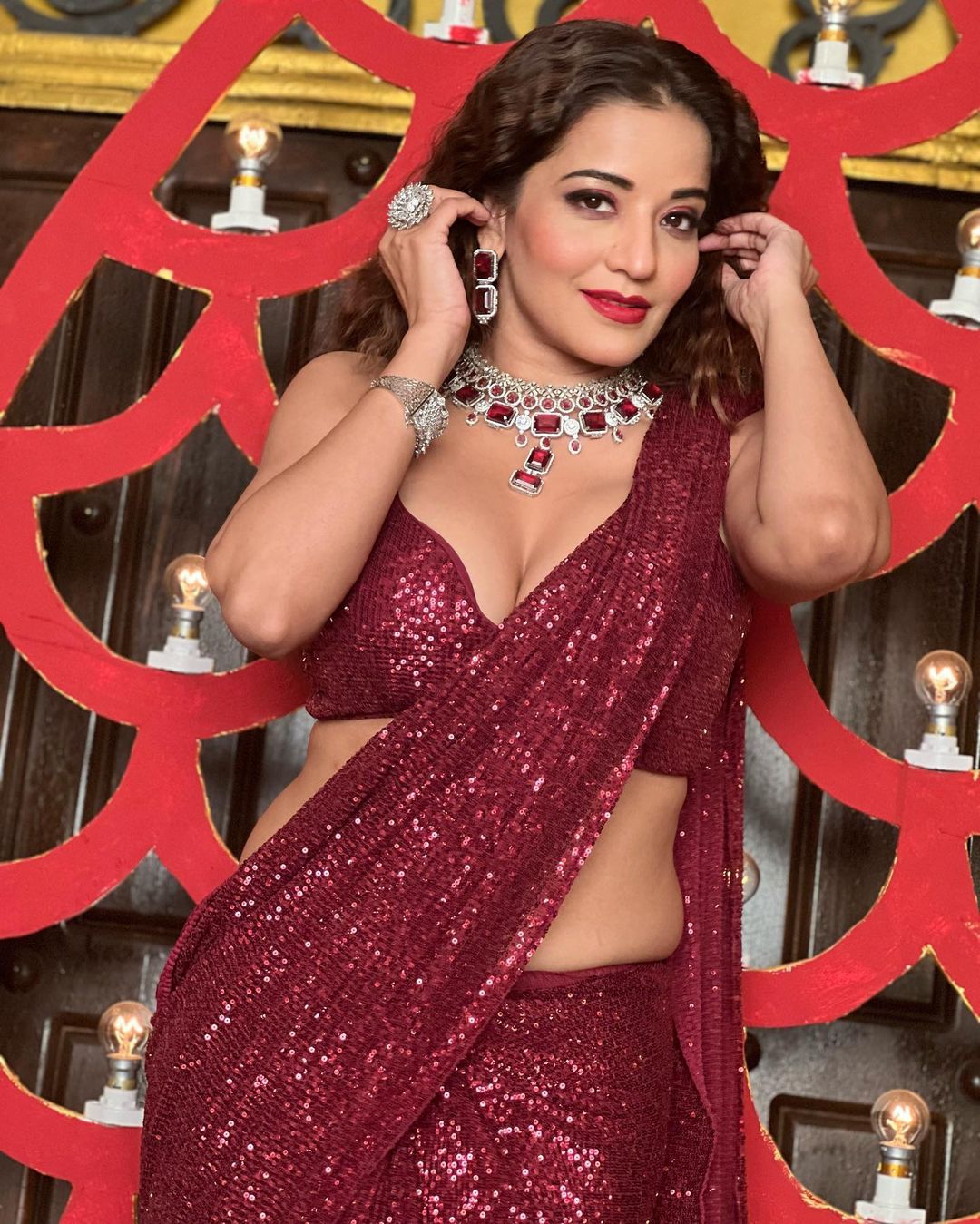 Monalisa Saree Glamour Photos Stunning Indian Actress Looks
