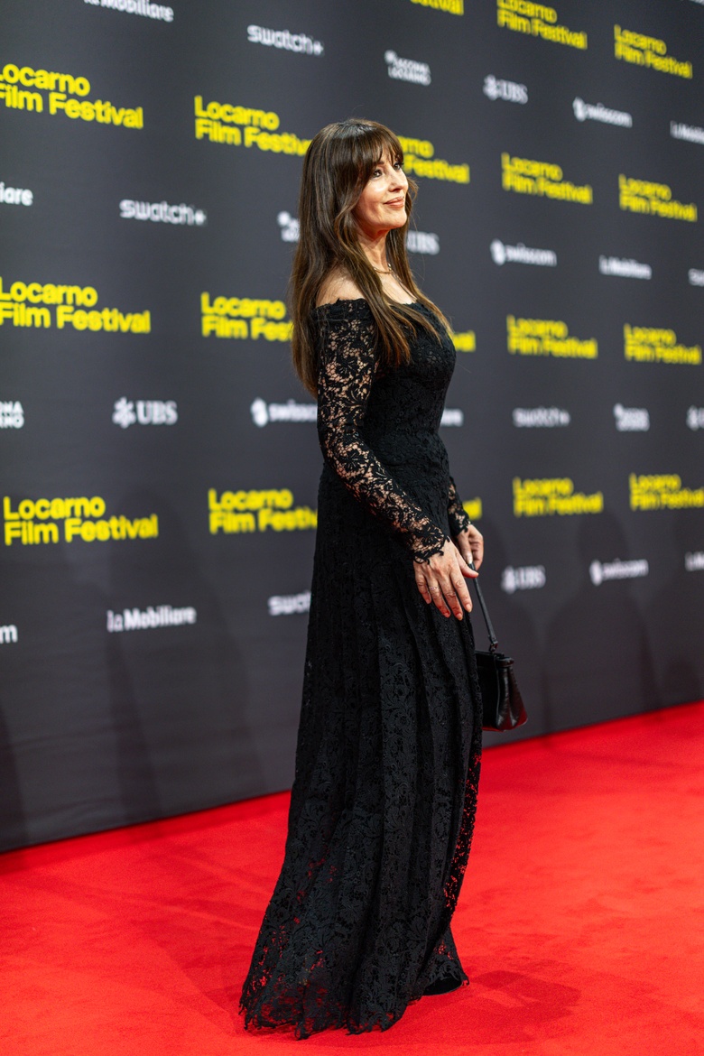 Monica Bellucci’s Timeless Elegance Captivates the Global Spotlight