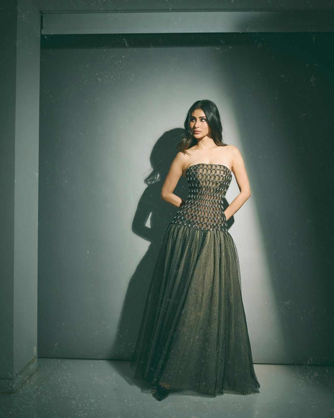 Mouni Roy's Stunning Look Captures All Eyes