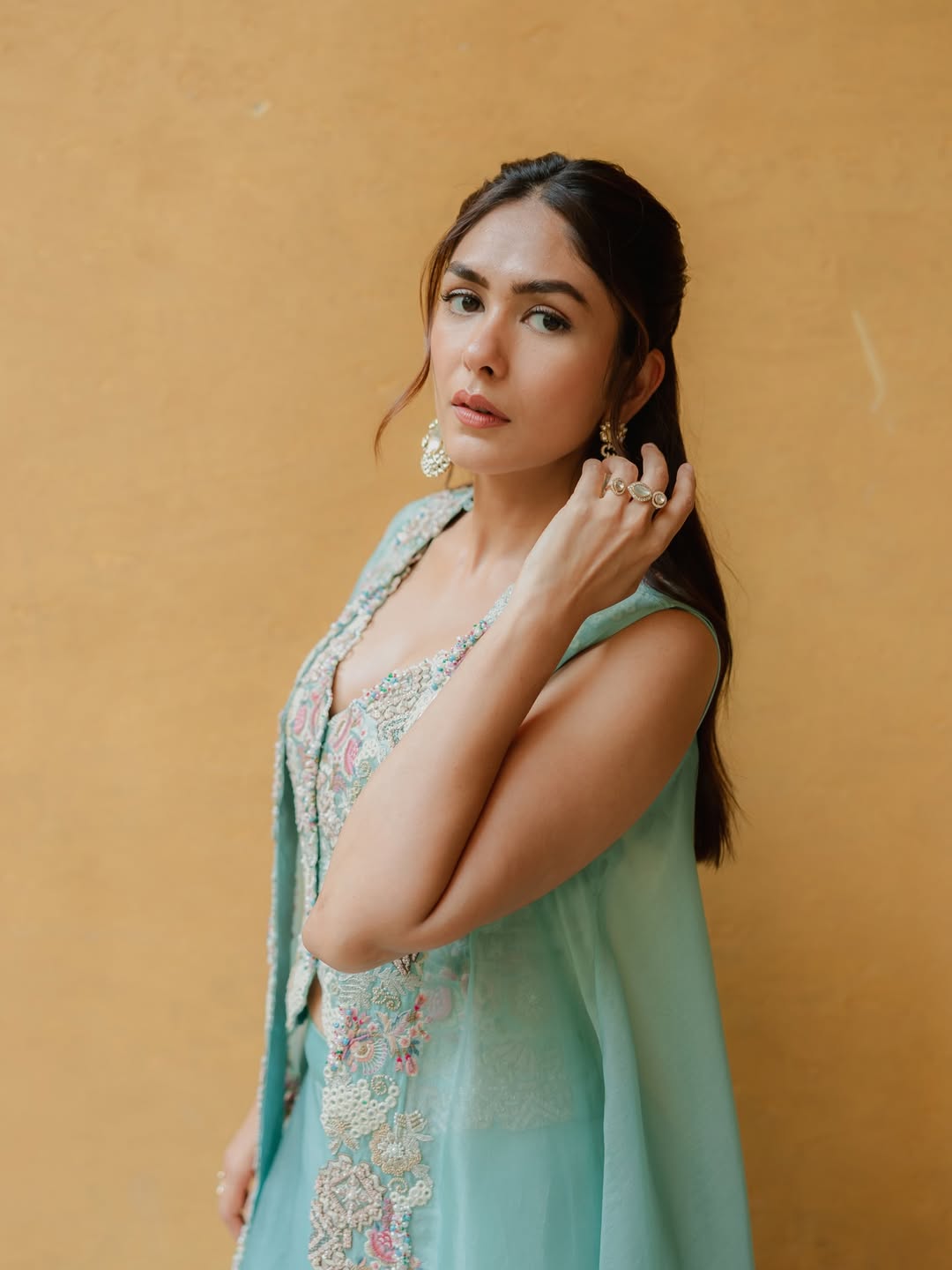Mrunal Thakur's Stunning Look Steals the Show