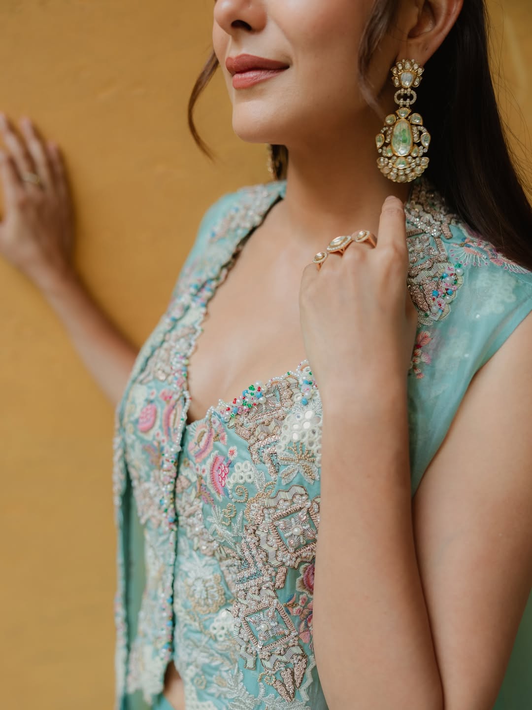 Mrunal Thakur's Stunning Look Steals the Show