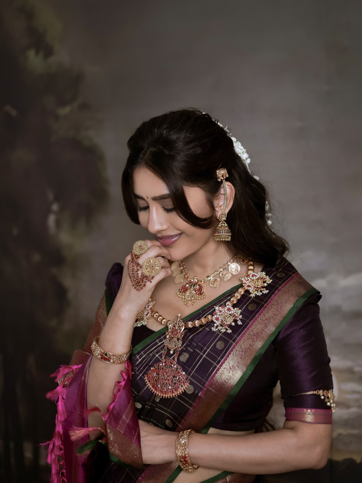 Nabha Natesh Weaves Old-World Charm into Contemporary Festive Styling