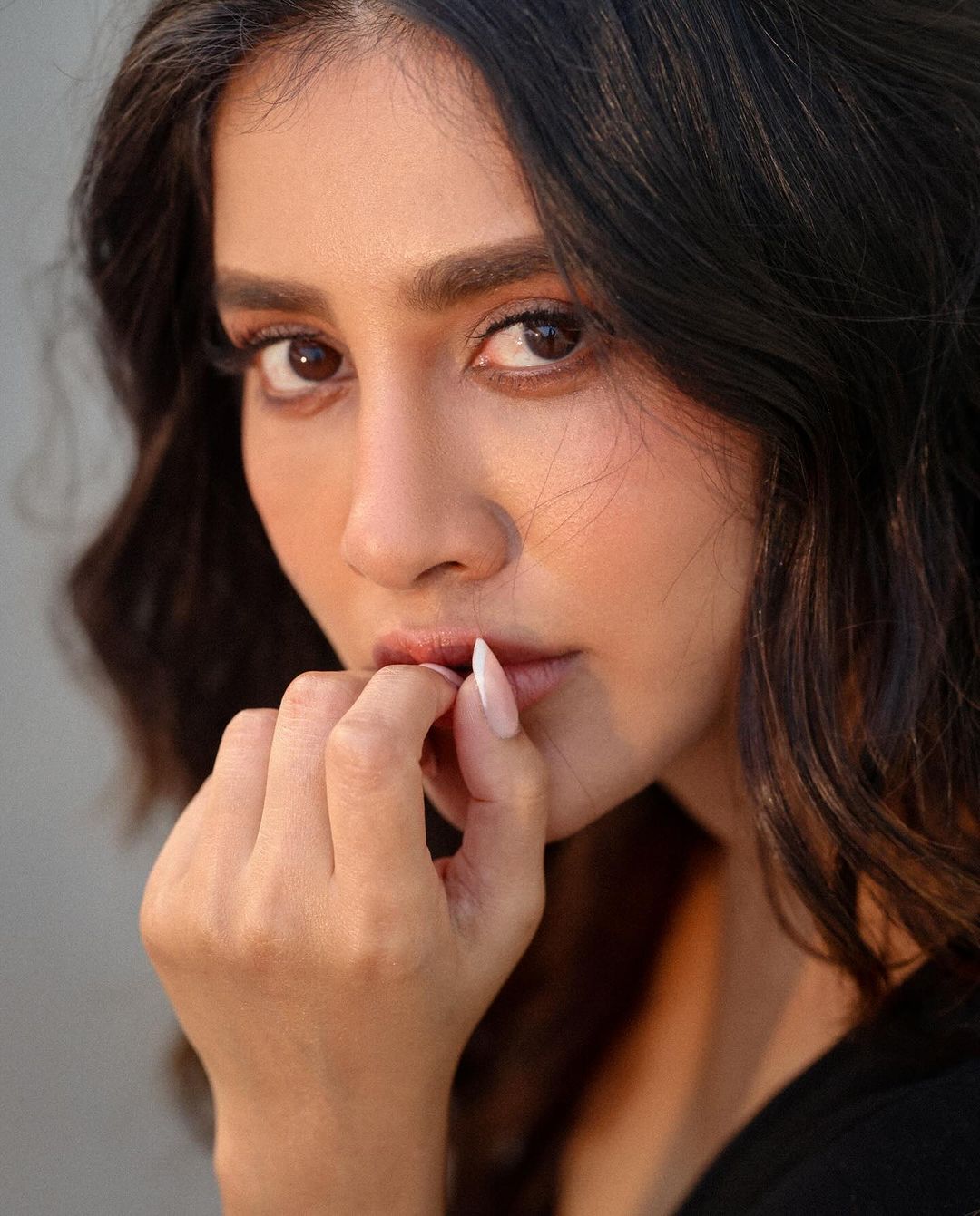 Nabha Natesh Navel Stunning Photoshoot Gallery