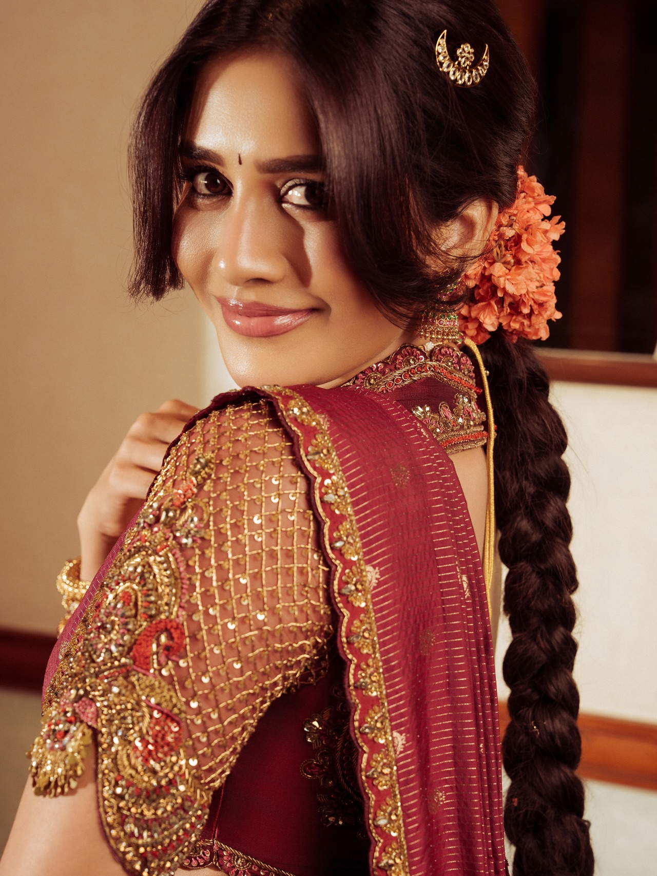 Nabha Natesh’s Regal Ethnic Glow: Mastering Festive Style with Maroon Elegance
